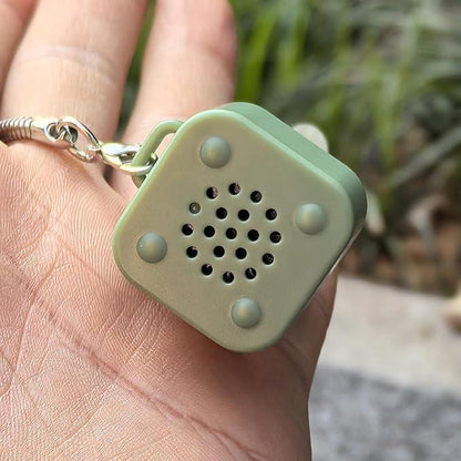 🐸 Croaking Frog Keychain - Realistic Sound Effect Stress Relief Toy